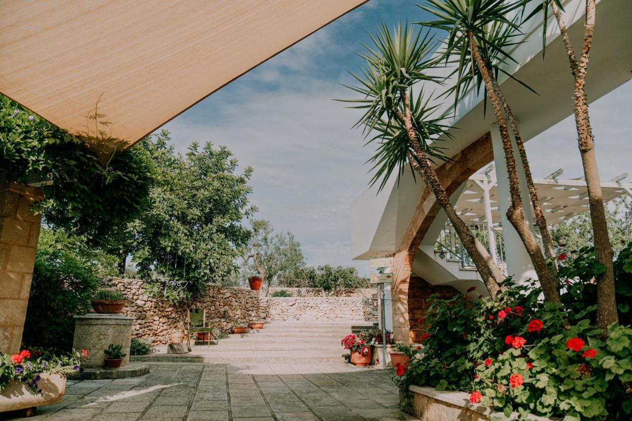 Masseria Agriturismo Il Sorriso Degli Ulivi - Dimora Di Charme Галиполи Екстериор снимка