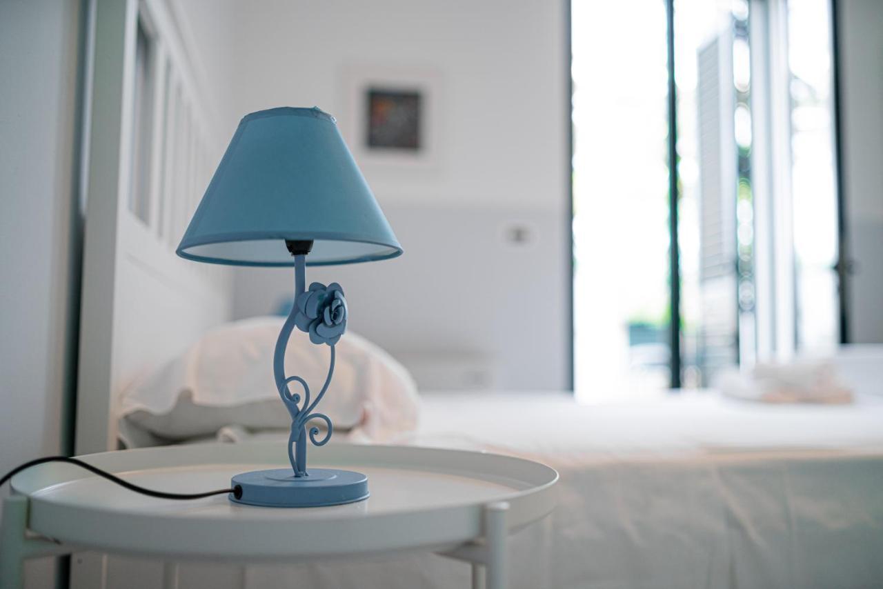Masseria Agriturismo Il Sorriso Degli Ulivi - Dimora Di Charme Галиполи Екстериор снимка